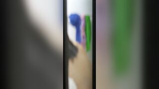 シャワー中に踊り出すスタイル良し薄毛女子 voyeur jp 170526