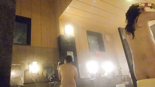 可愛い二人組を外から追跡・・・【神降臨 Vol.134】 voyeur jp 180526