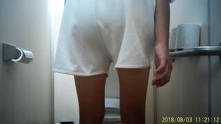みんなが好きなトイレ voyeur jp 180526 01