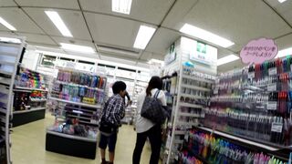 パンチラを超える真夏のハミビラ悶絶美人お姉様 voyeur jp 01-190526