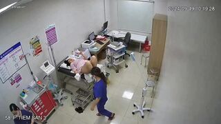 【ハッキングされたカメラ】一般病院の婦人科における妊婦の膣内診【あるウェブサイトからのオリジナル版】 ipcam 1 (10)