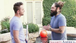 Kendra Lust Gets Drilled By A Pool Man OnlyFans