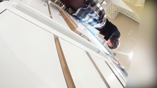 新フルhd高画質パンチラ逆さ撮り164 桃源郷の先に見つけた黒い楽園 最強エロ黒スト店員さん voyeur jp
