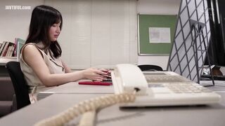 PPPE-074 Karen Yuzuriha, a busty mistress who will come to satisfy... Reducing Mosaic JAV