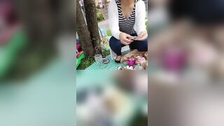 谷間 胸チラ フリマお姉さん voyeur jp