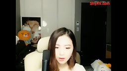 Asian Webcam 335